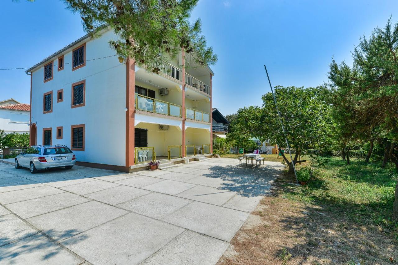 Apartmani Jelena بيتريتْشاني المظهر الخارجي الصورة